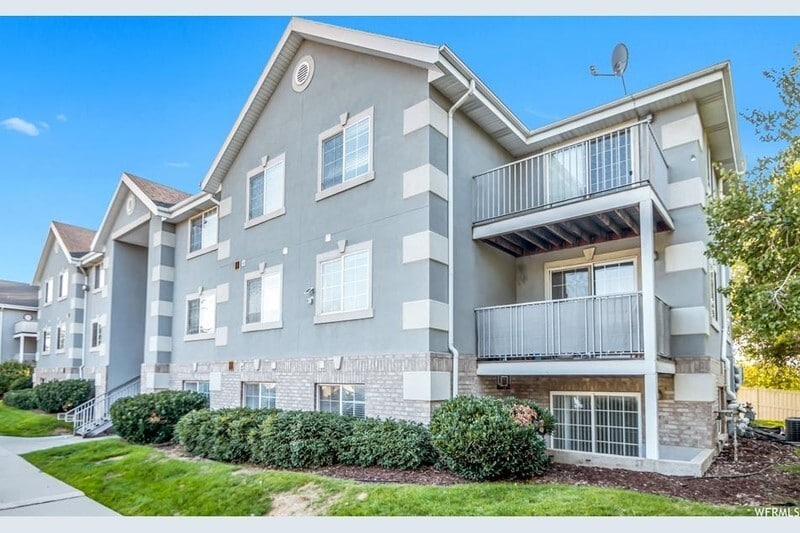 Building Photo - 30 W 7500 S