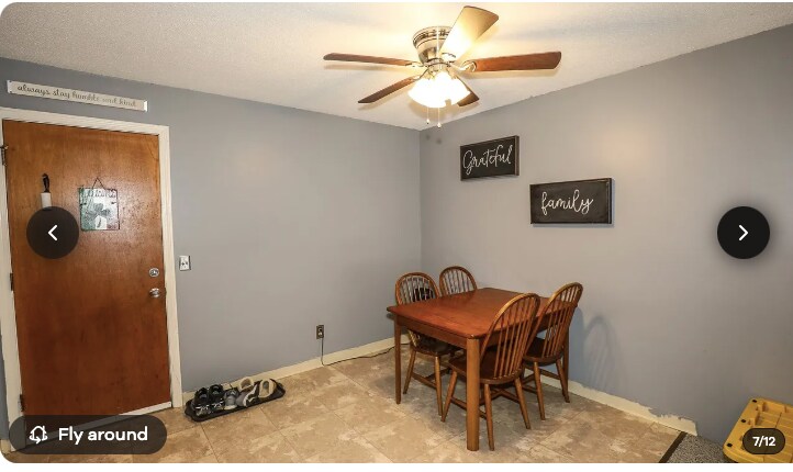 Building Photo - 10 Strawberry Bank Rd