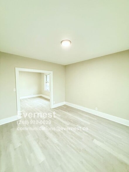 Building Photo - 5440 Milford St