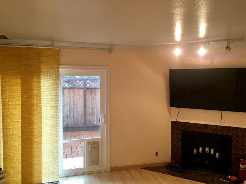 Building Photo - 447 Oak Ave