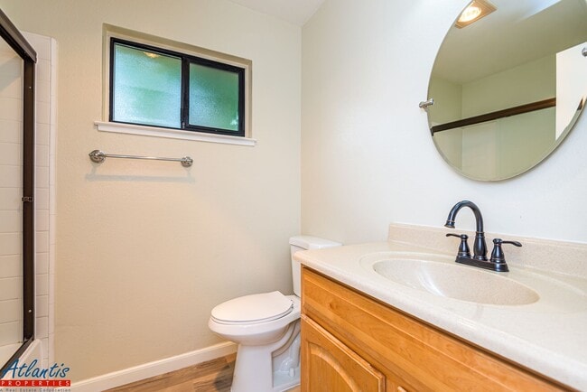 Building Photo - Dixon Landing Condo | Remodeled Kitchen | ...