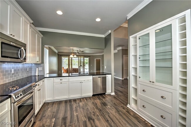 Building Photo - 7715 Cameron Cir