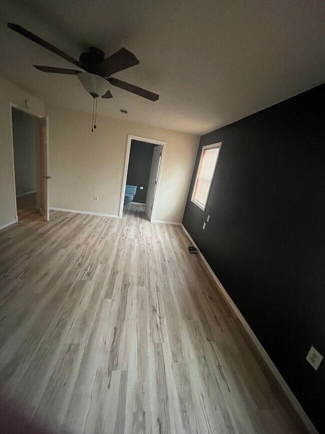 Building Photo - Come take a look at this 3-bedroom 2-bath home in Dover.