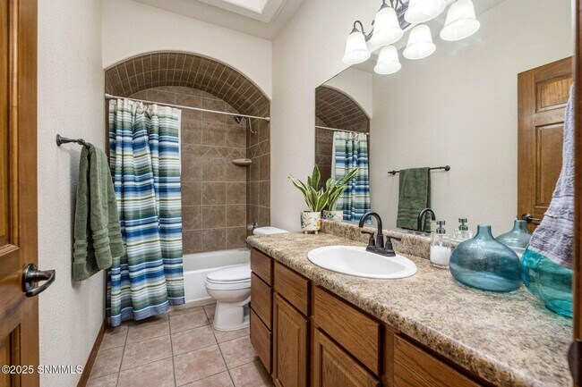 Building Photo - 4165 Mojave Dr