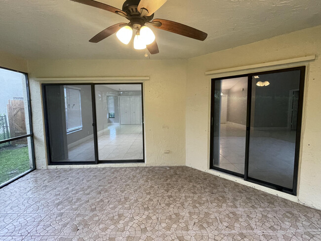 Building Photo - 9173 Tivoli Pl