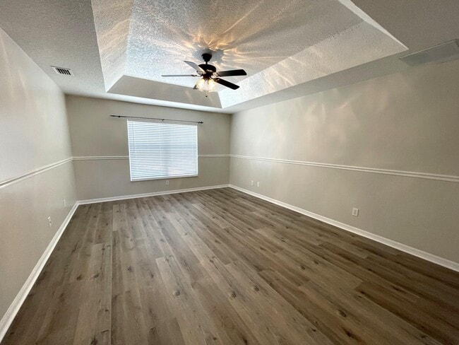 Building Photo - 1171 Tamango Dr