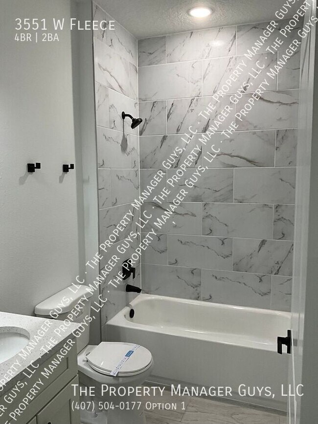 Building Photo - 3551 W Fleece-