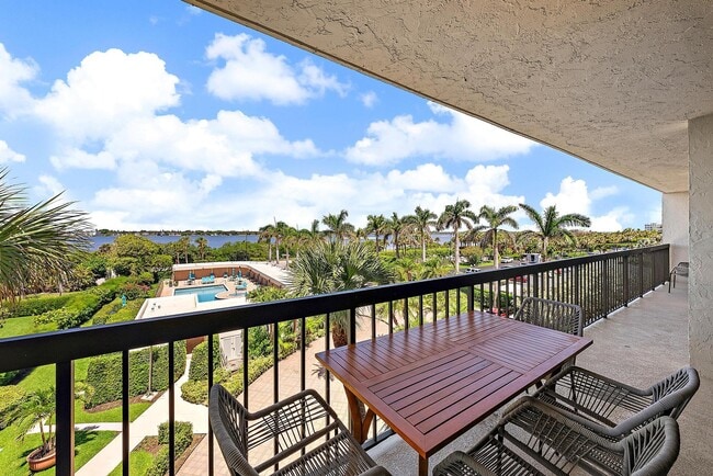 Building Photo - 3390 S Ocean Blvd