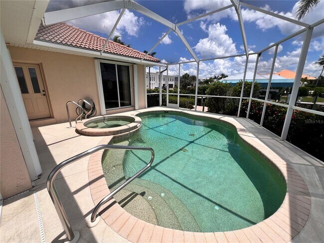 Building Photo - 5480 Sea Edge Dr