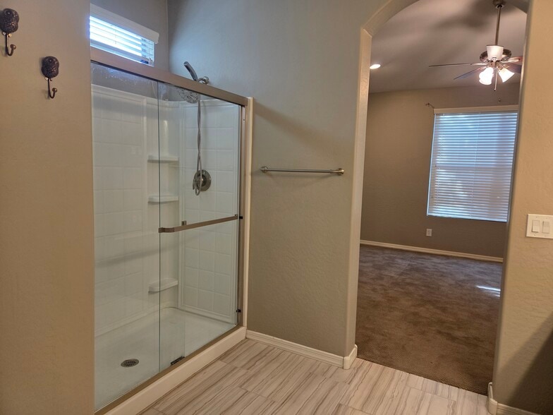 Building Photo - 4614 S Euler Ln