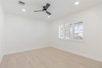 Building Photo - 8108 Lemona Ave