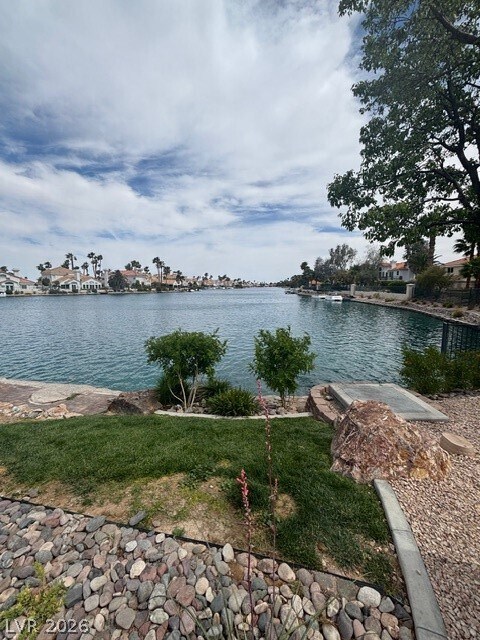 Building Photo - 2929 Sterling Cove Dr