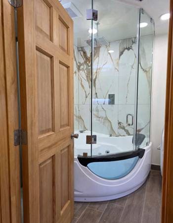 Building Photo - 3153 India St