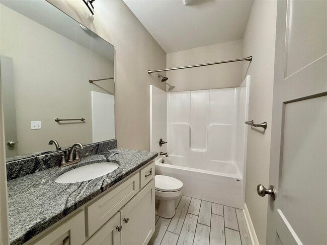 Building Photo - 8728 Stuart Farm Ave