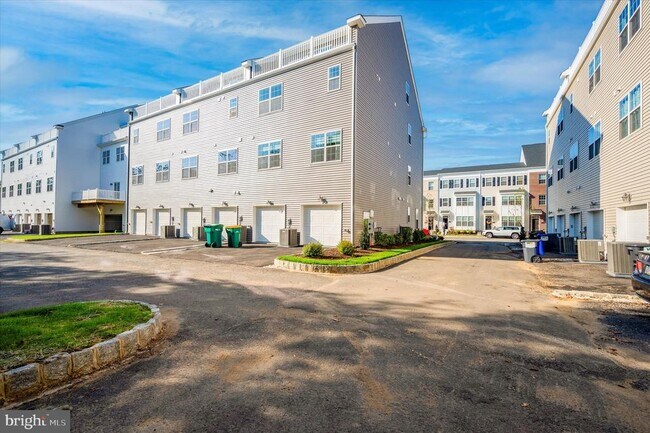 Building Photo - 127A Annapolis St