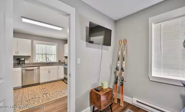 Building Photo - 4562 PA-374