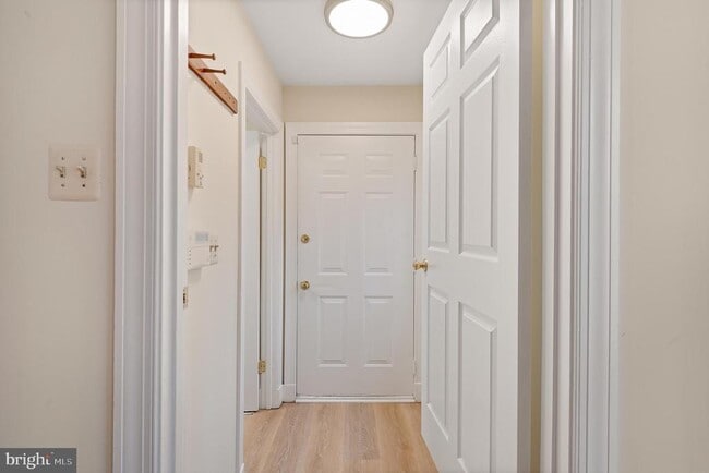 Building Photo - 13620 Canal Vista Ct