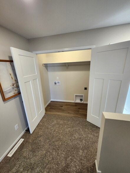 Laundry space directly off the upstairs landing (washer/dryer not pictured but provided) - 5312 Welder Ave