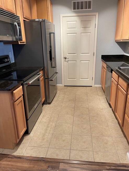 Building Photo - 17346 Nature Walk Tr