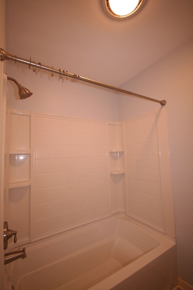 Building Photo - WONDERFUL 2-STORY HOME IN WALNUT CREEK *SP...