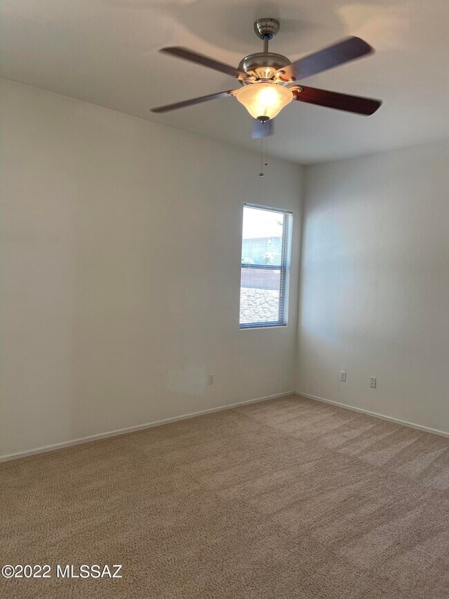 Building Photo - 5320 W Christmas Cholla St