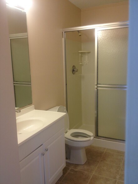 Building Photo - 180 Conestoga Way