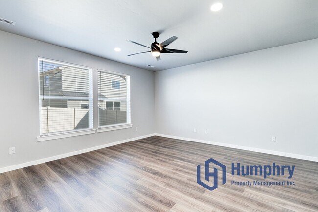 Building Photo - Home in a great are of Meridian