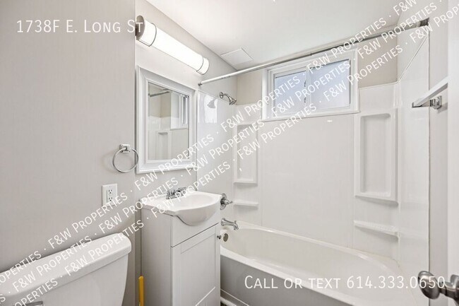 Building Photo - 1738F E Long St