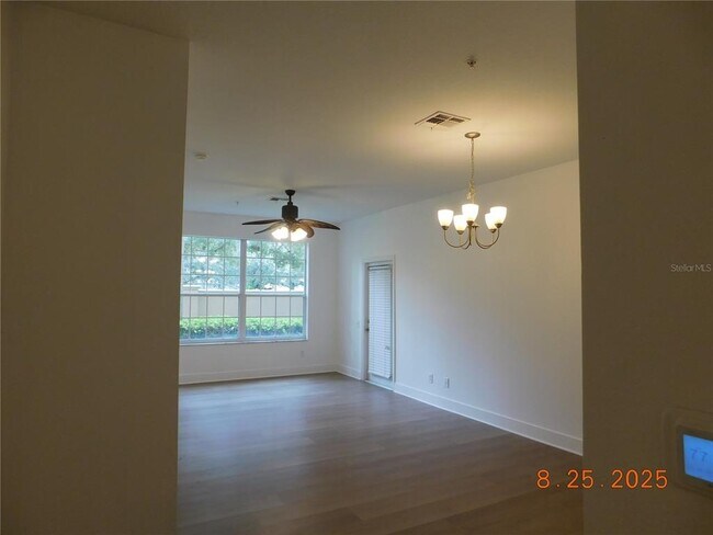 Building Photo - 6100 Stevenson Dr
