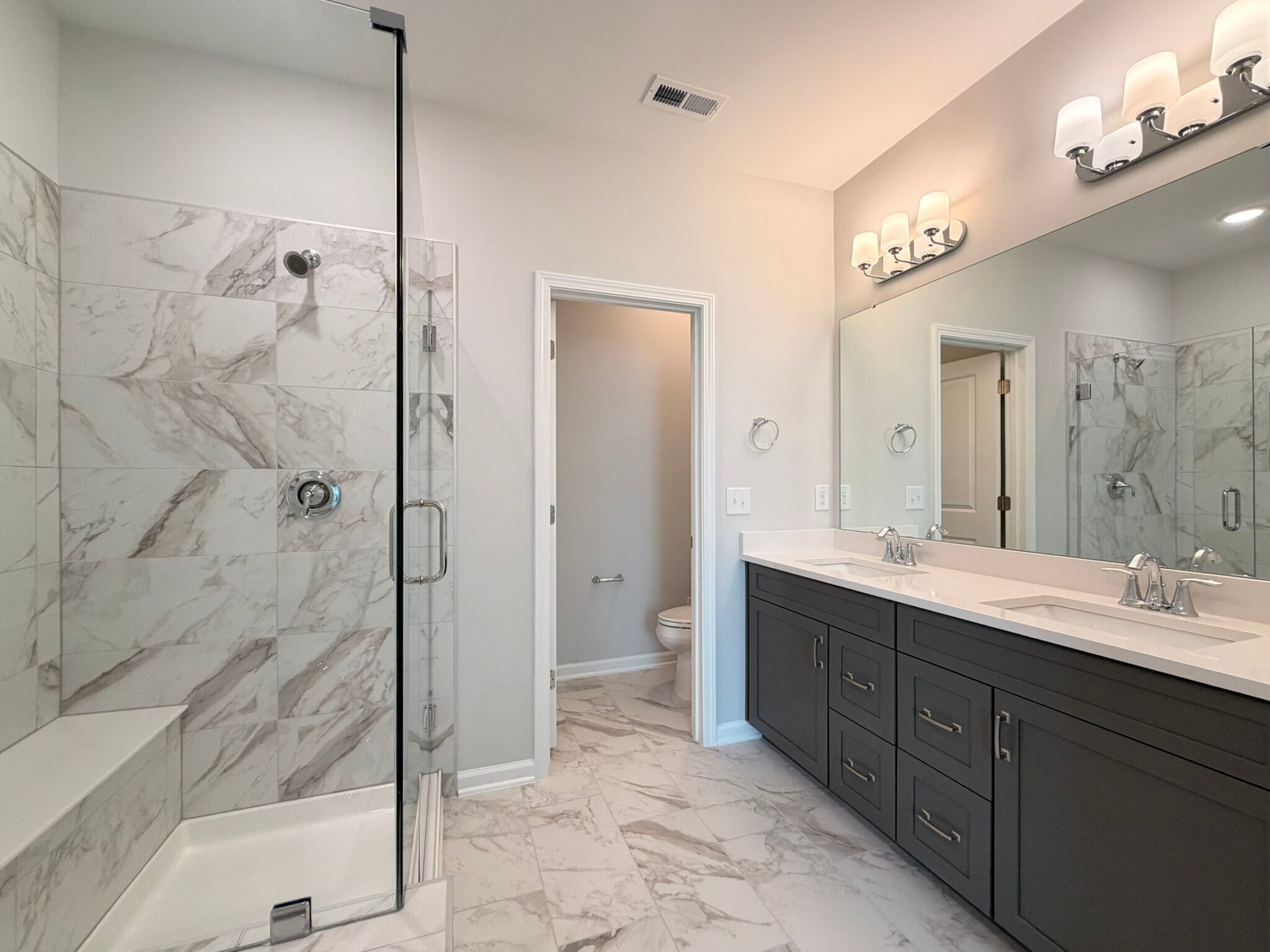 Building Photo - 2459 Englemann Dr