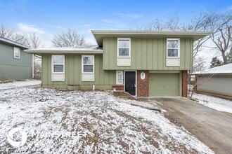 Building Photo - 7905 E 117th Pl