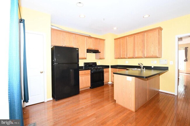 Building Photo - 13955 Lullaby Rd