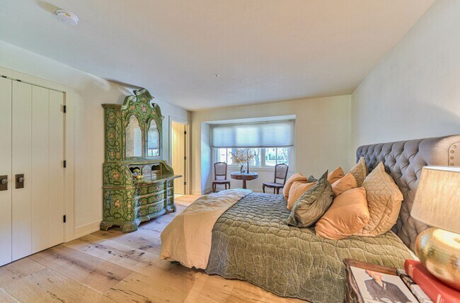 Building Photo - Luxury Living in Corral de Tierra! Available November 1st!
