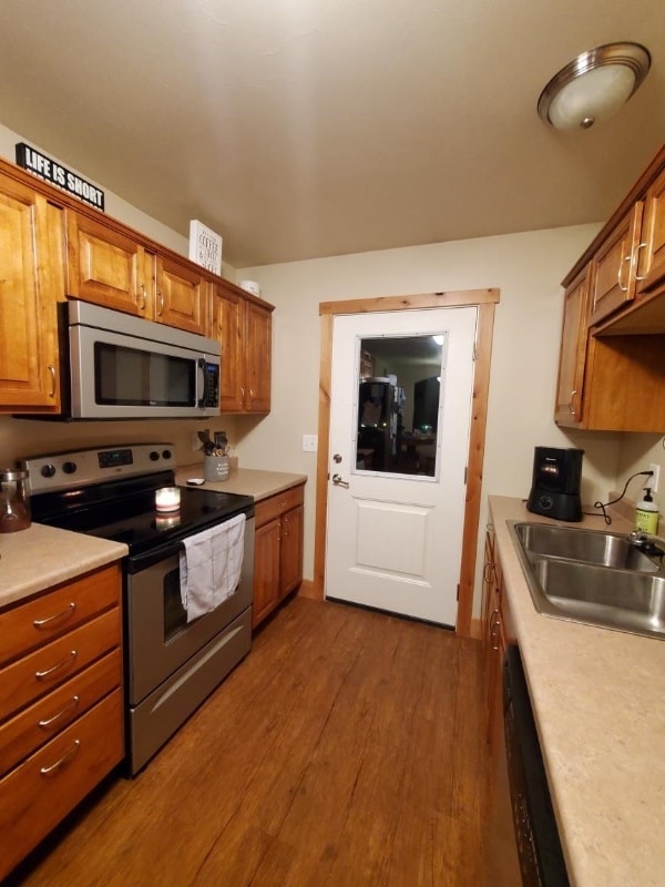 Building Photo - 2744 Overlook Blvd