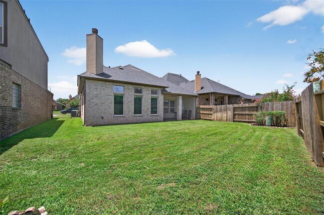 Building Photo - 4947 Thunder Creek Ln