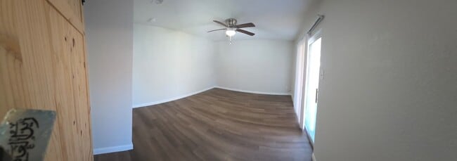 Building Photo - 2417 Coulee St