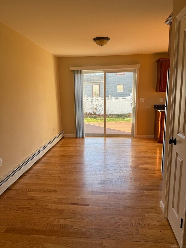 Building Photo - 49 Franklin St