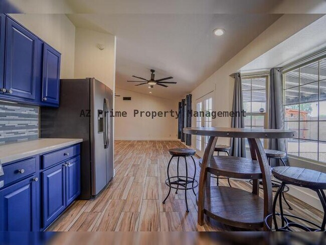 Building Photo - 9054 N 84th Ln
