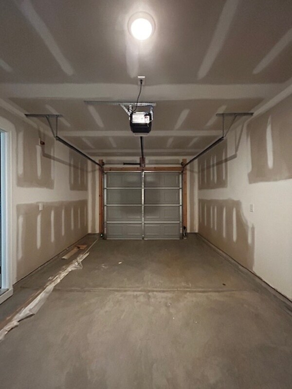 Building Photo - 19 Spg Pne Ct