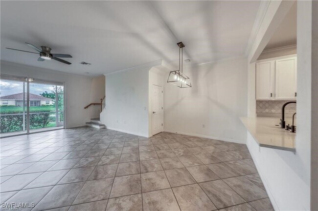 Building Photo - 2656 Blossom Wy