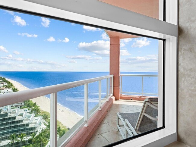 Building Photo - 2110 N Ocean Blvd