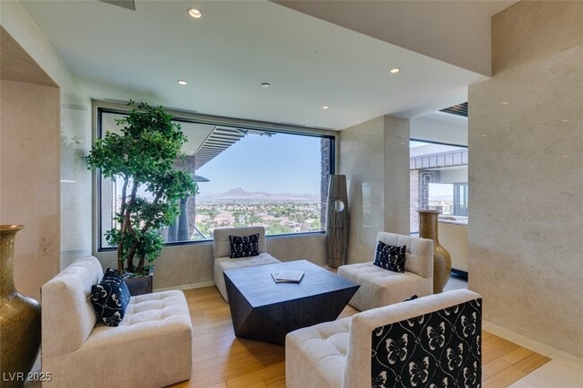 Building Photo - 1500 MacDonald Ranch Dr