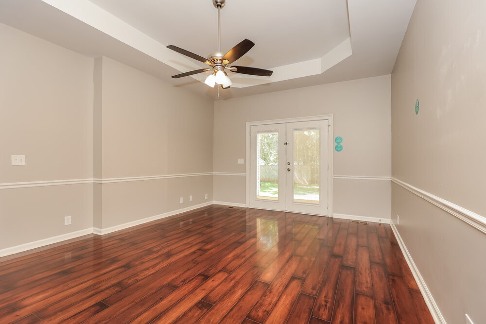 Building Photo - 1002 Esquire Ct