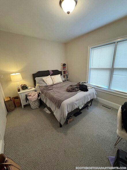 Building Photo - 29 Covington St