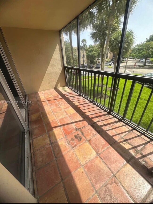 Building Photo - 10845 SW 112th Ave