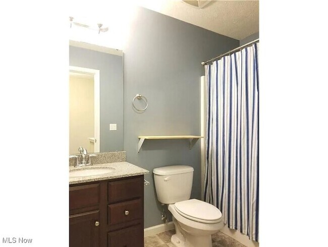Building Photo - 5055 Lake Forest Dr