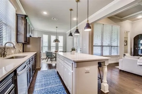 Building Photo - 2928 Hackberry Creek Trail