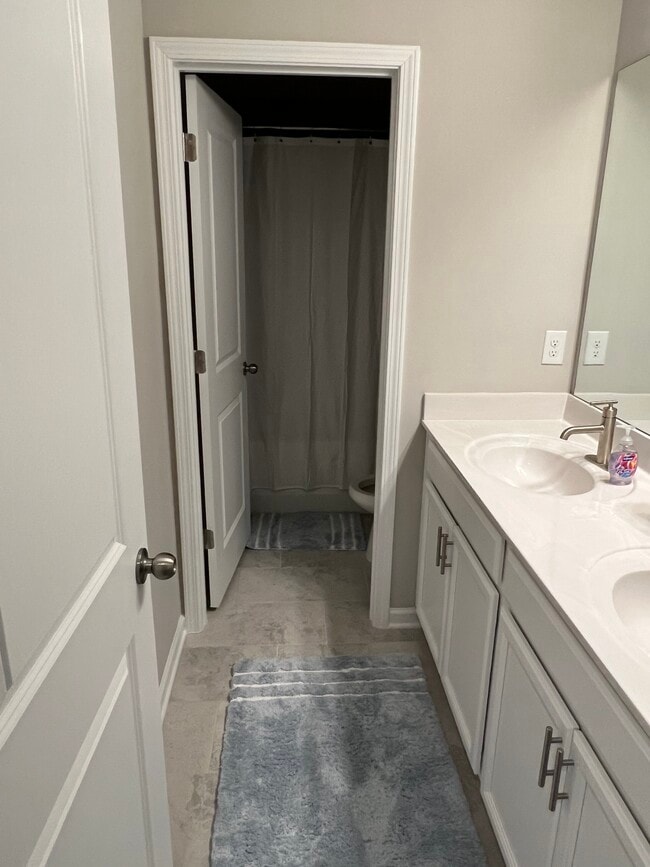 Building Photo - 3469 Minister Aly