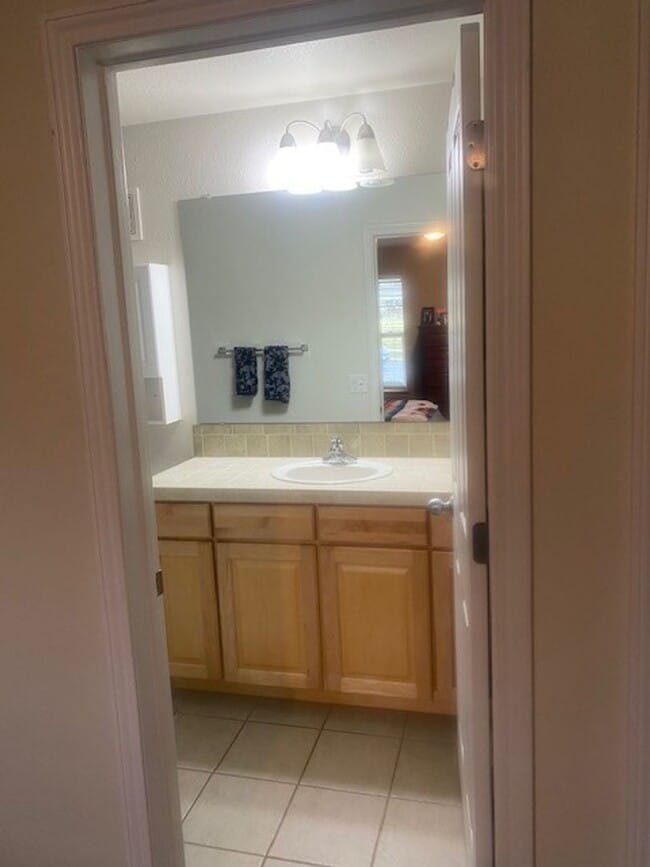 Building Photo - Beautiful 1B/1B Boulder Home