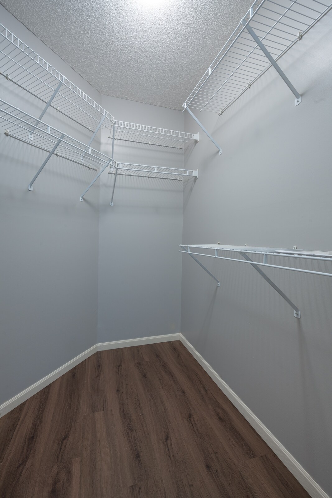 Building Photo - 7883 Autumn Ridge Avenue
